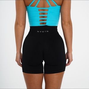 NVGTN Black Solid Pro Shorts L